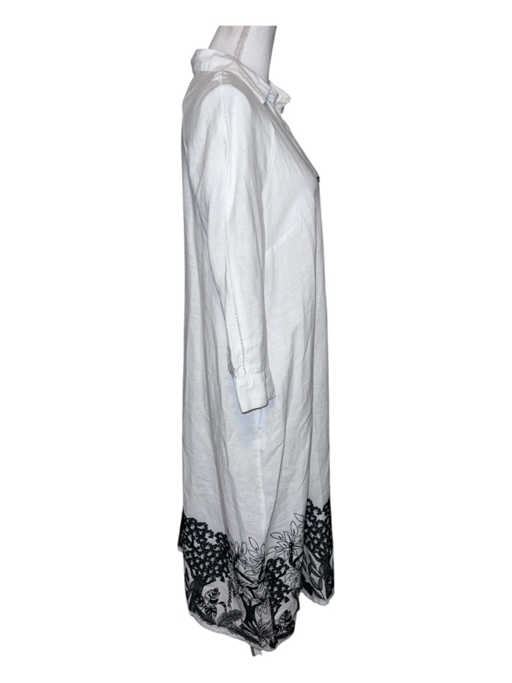 Calypso St. Barth linen blend maxi shirt dress with embroidery - size medium - Picture 2 of 13